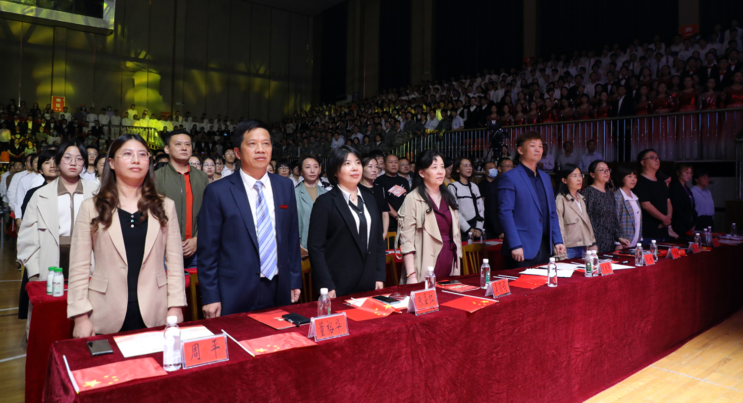 3ac2d10e0beb498a899f58d145c2d616.jpg 3ac2d10e0beb498a899f58d145c2d616.jpg