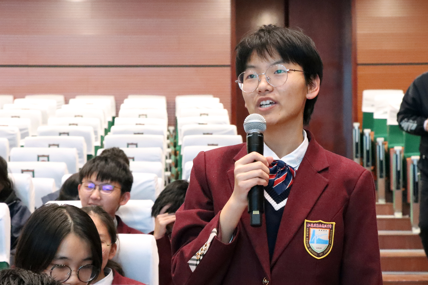 9aa9c51a839e4404b8b4ea3bc4dae9ab.jpg 9aa9c51a839e4404b8b4ea3bc4dae9ab.jpg