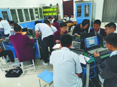 d87c1745cdbb475b9518ae5c69647d32.jpg d87c1745cdbb475b9518ae5c69647d32.jpg