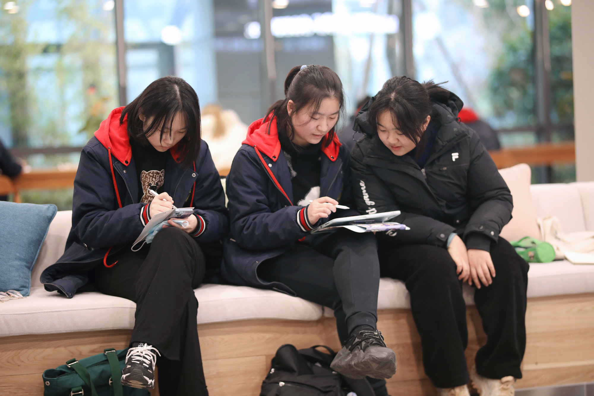 0ff23980abfc44e78f9e6e03131ef637.jpg 0ff23980abfc44e78f9e6e03131ef637.jpg