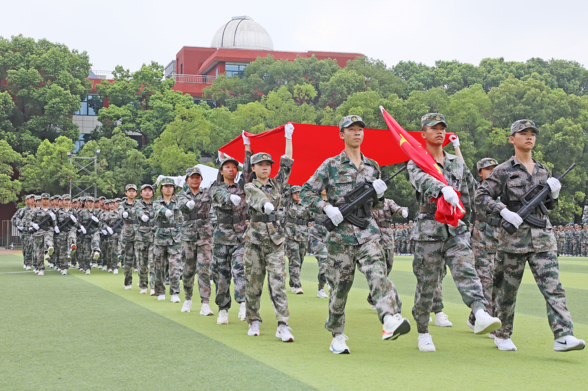 ff8b51ec094c4318bf782e57f2beaba7.jpg