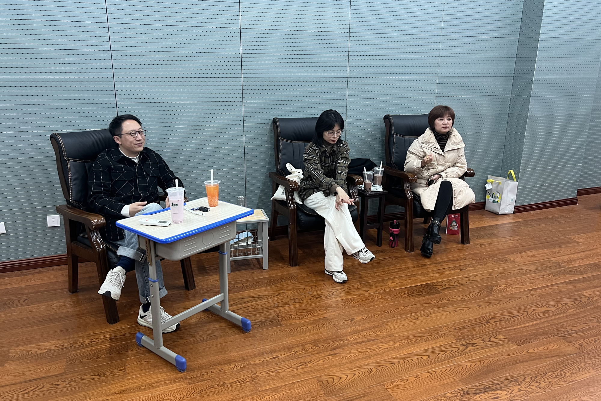 b8672e8cc7d54b0889b1502a1966bb12.jpg b8672e8cc7d54b0889b1502a1966bb12.jpg