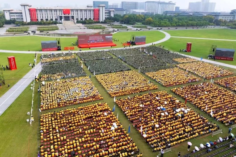 13383b0ff7274d4792254b0b6252deac.jpg 13383b0ff7274d4792254b0b6252deac.jpg