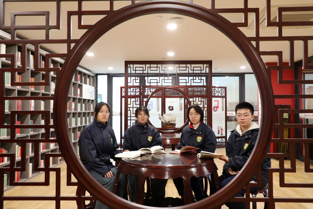 c7f79b1adc5842dd8eb66457b7921075.jpg c7f79b1adc5842dd8eb66457b7921075.jpg