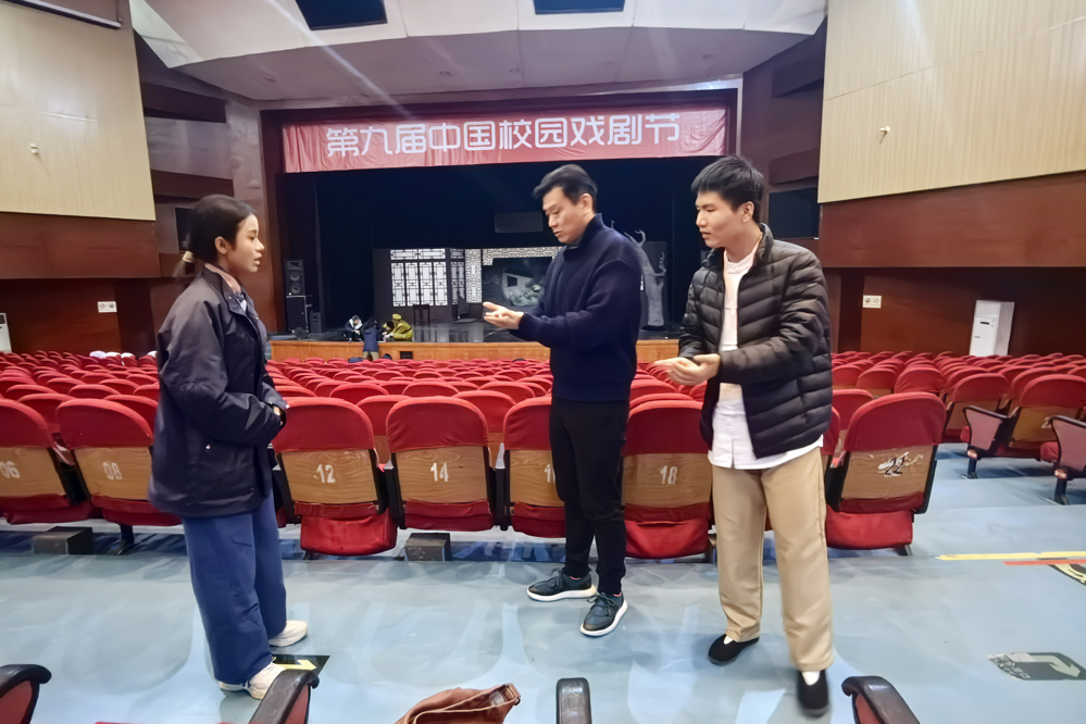 8e3b86aaaac549a68cd6c74f0059deaa.jpg 8e3b86aaaac549a68cd6c74f0059deaa.jpg