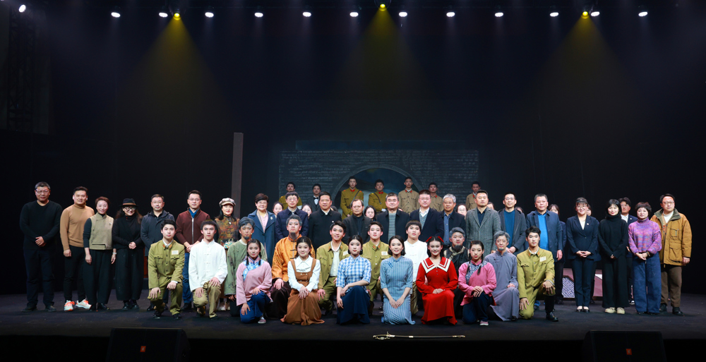 b74faaa7affb4d9cb7c94843a40fc843.jpg b74faaa7affb4d9cb7c94843a40fc843.jpg