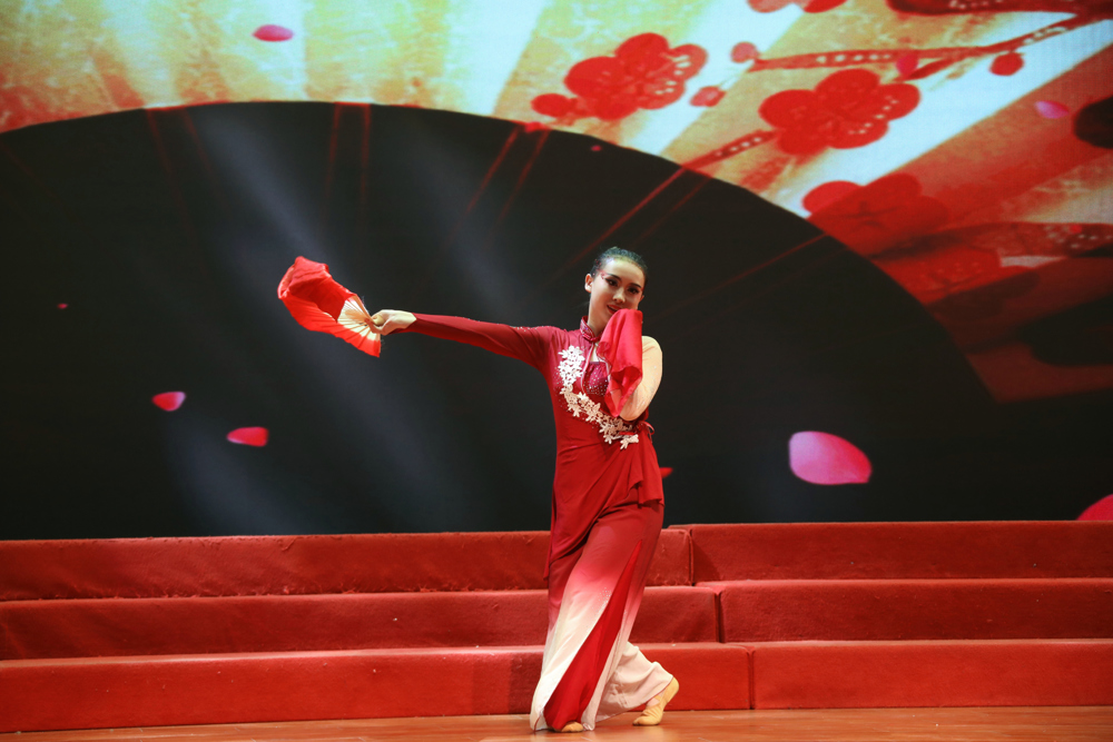 3b8599ac72b34862827bbb1600b53ea9.jpg 3b8599ac72b34862827bbb1600b53ea9.jpg