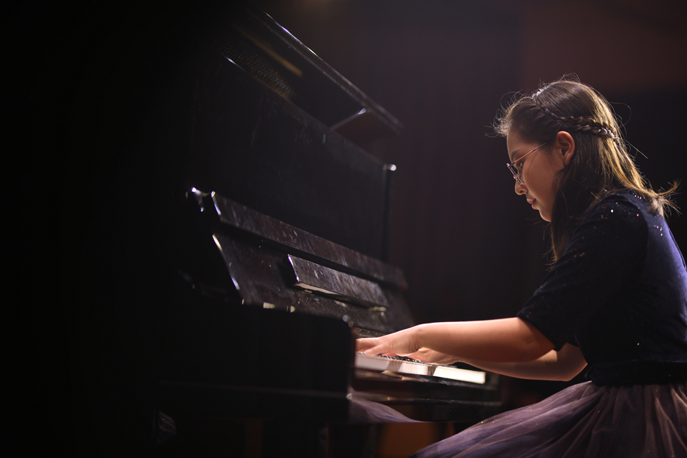 dffed4d9b56f4d45a22a6bb3ba6ea13e.jpg dffed4d9b56f4d45a22a6bb3ba6ea13e.jpg